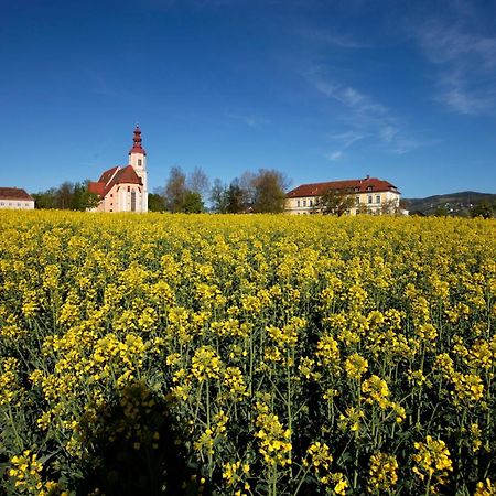 Gasthof Pack "Zur Lebing Au" Hotell Hartberg Exteriör bild